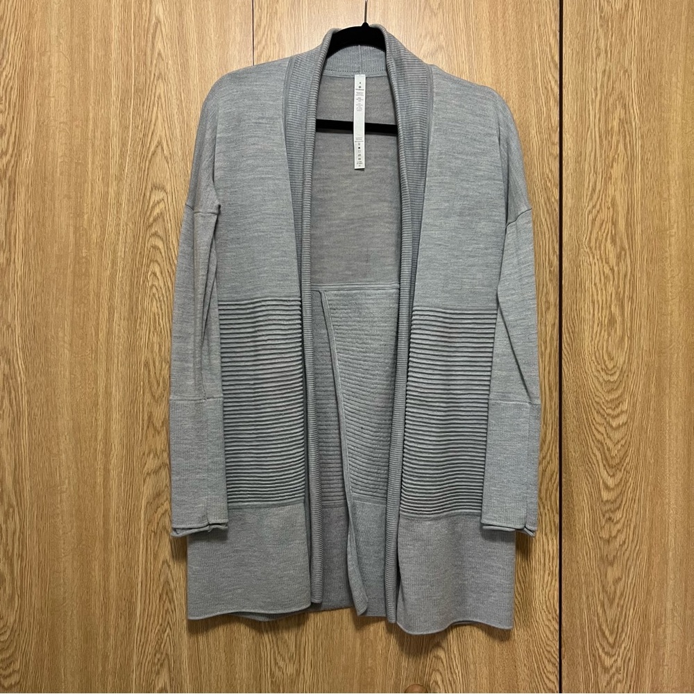 Lululemon Sit In Lotus Wrap